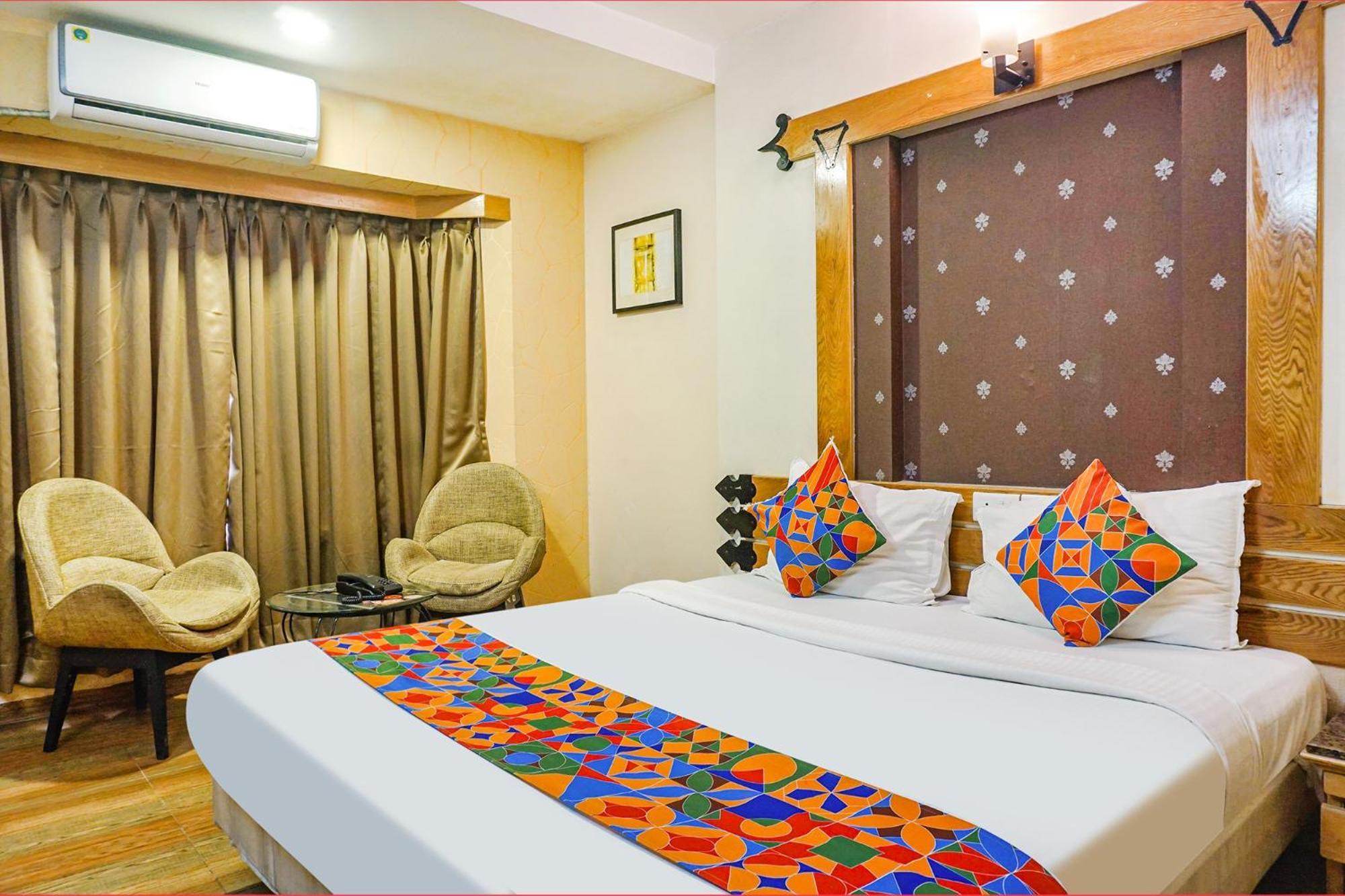 Fabhotel Prime Deccan 8 Pune Eksteriør billede