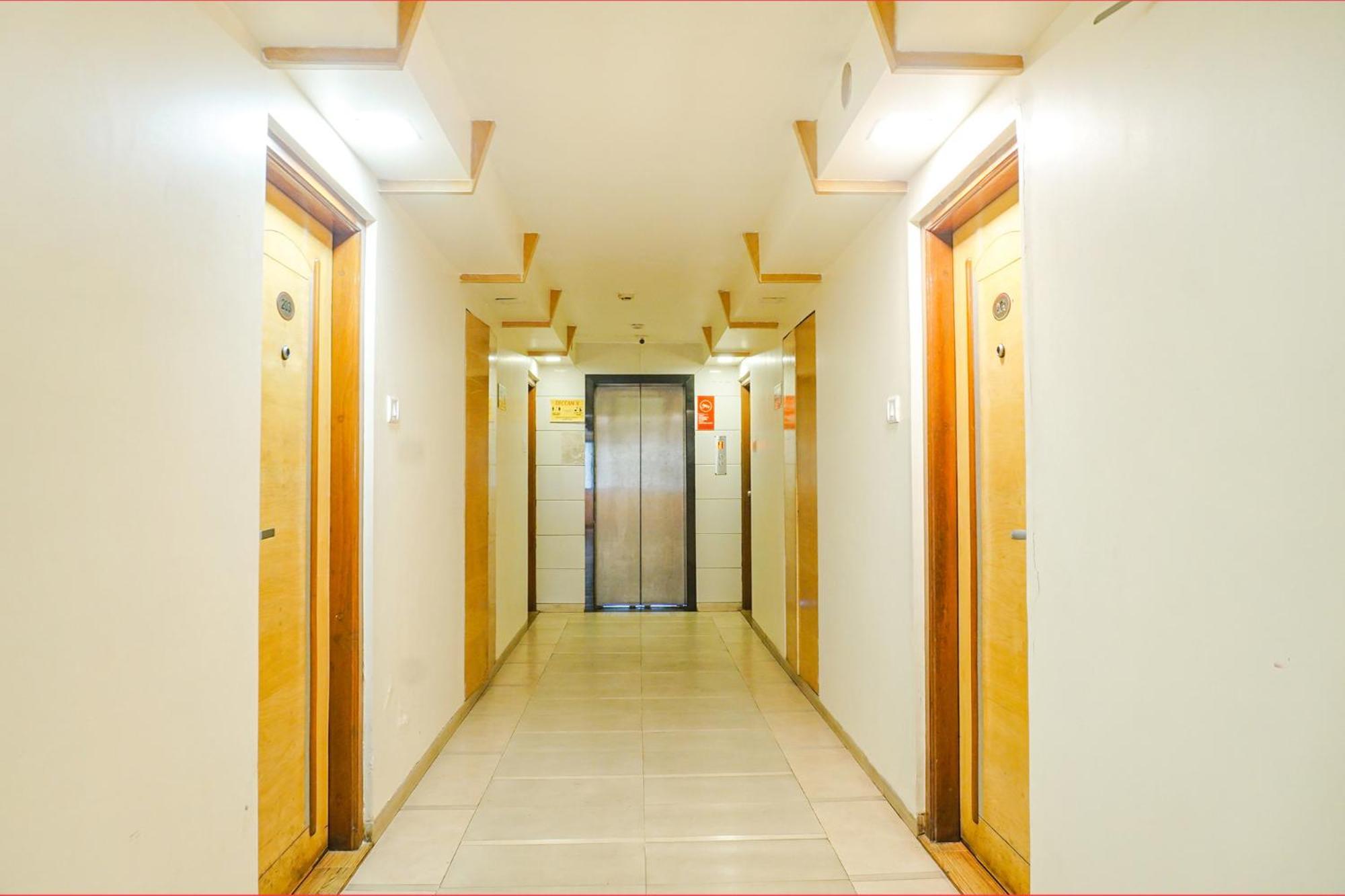 Fabhotel Prime Deccan 8 Pune Eksteriør billede